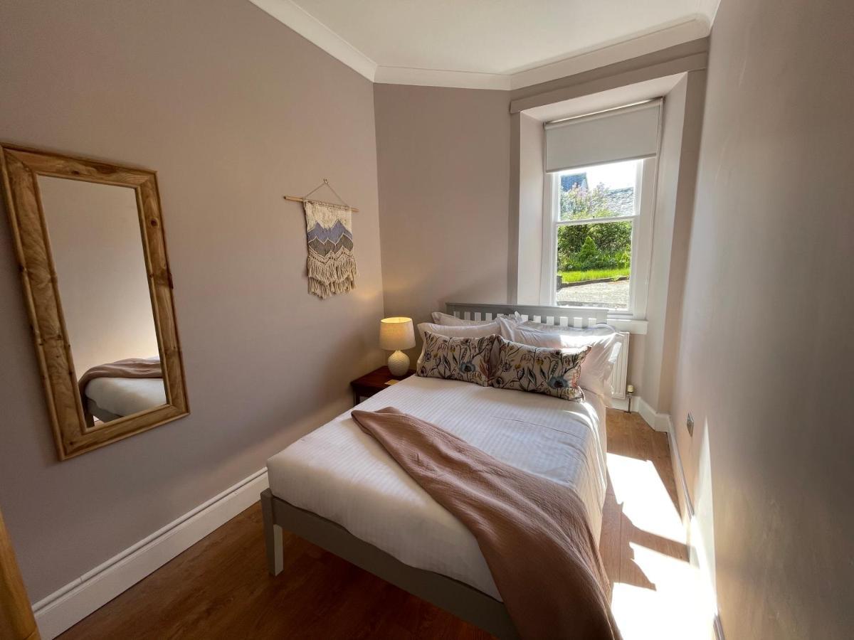The Old Shop, A Two Bed Flat In Inverkip Village Esterno foto